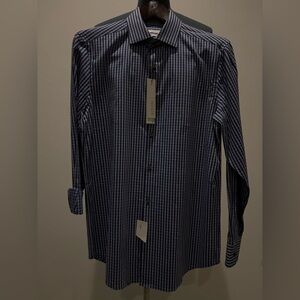 Perry Ellis Men’s dress shirt